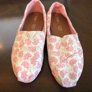 8.5 Pink Elephant Sprinkle Toms